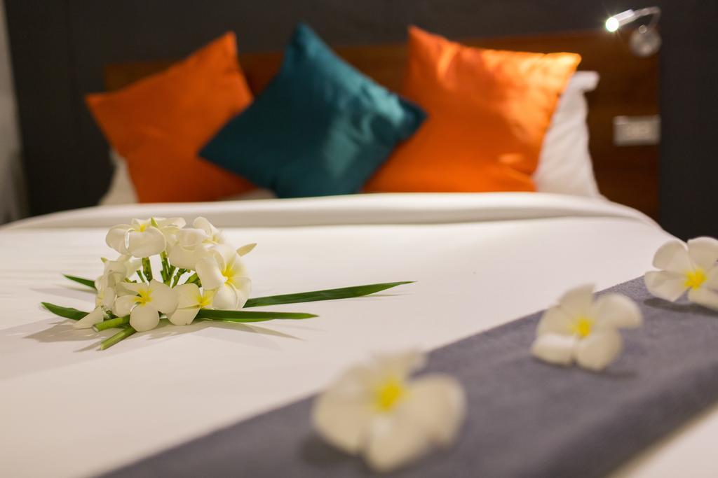 Holiday Station Hostel Krabi town Extérieur photo