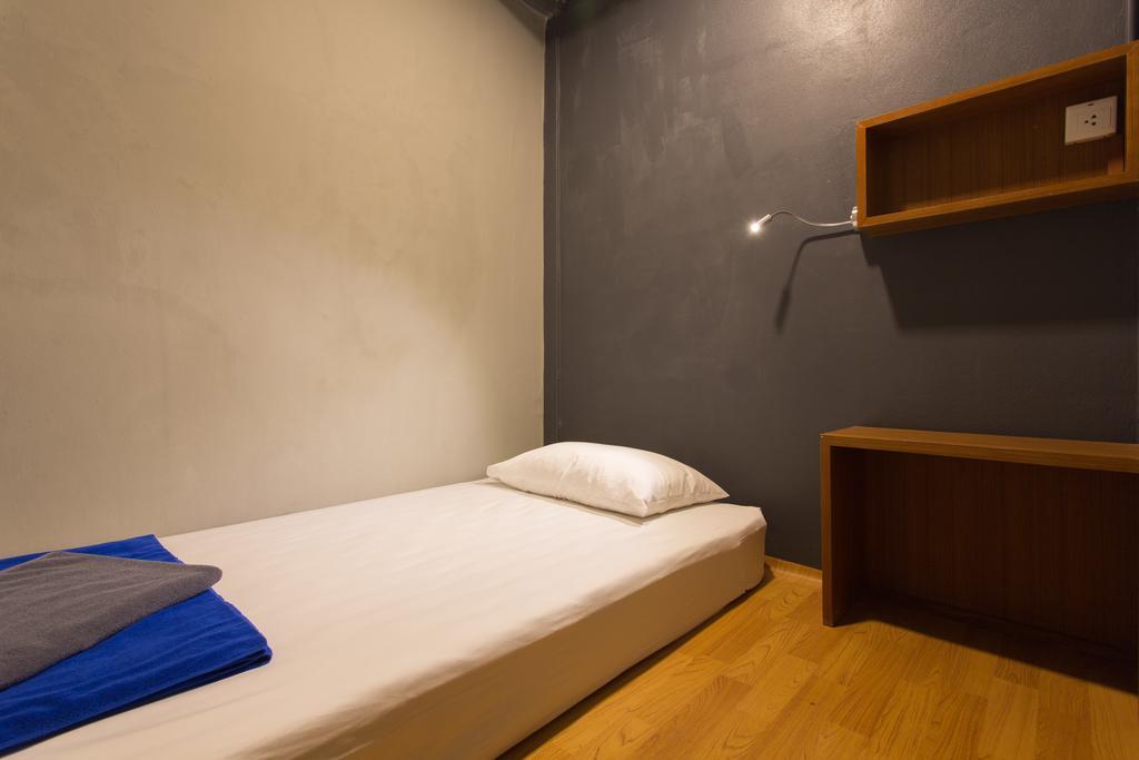 Holiday Station Hostel Krabi town Chambre photo