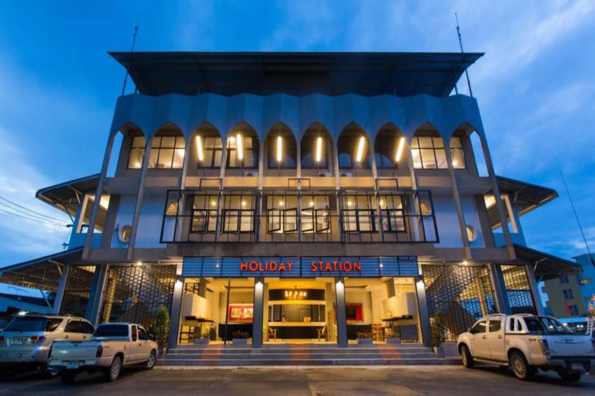 Holiday Station Hostel Krabi town Extérieur photo